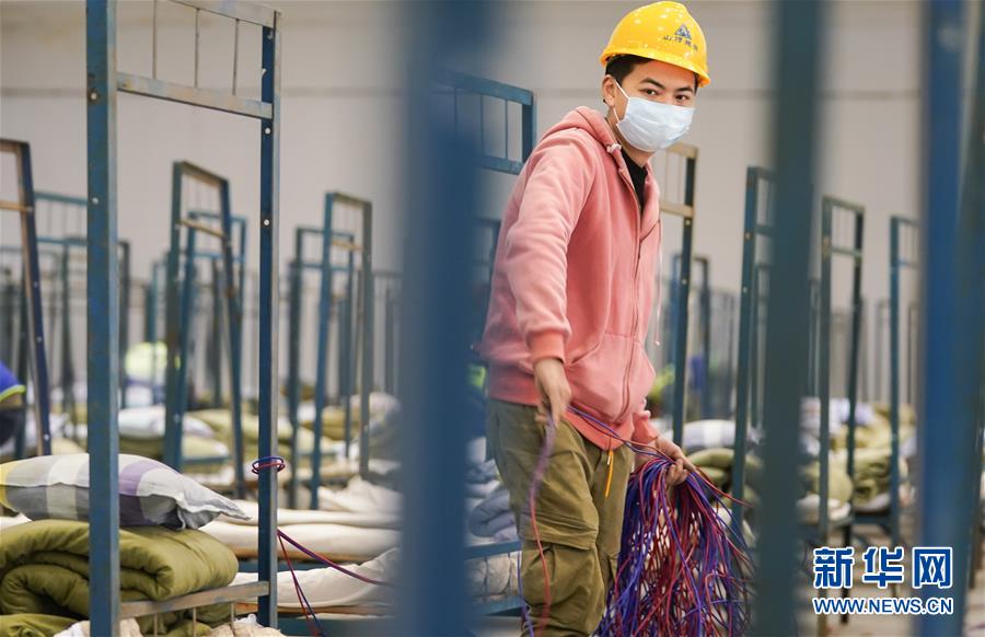 (新華全媒頭條·圖文互動)(5)托舉生命的方舟——方艙醫(yī)院建設記