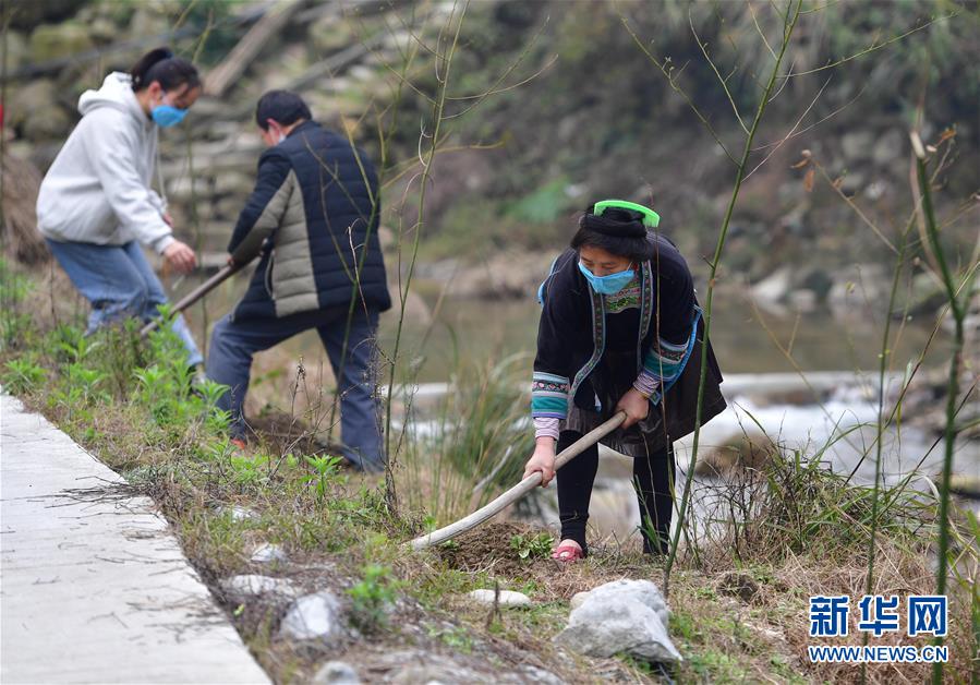 (社會)(1)苗山脫貧影像志——春天里,她們種下新希望