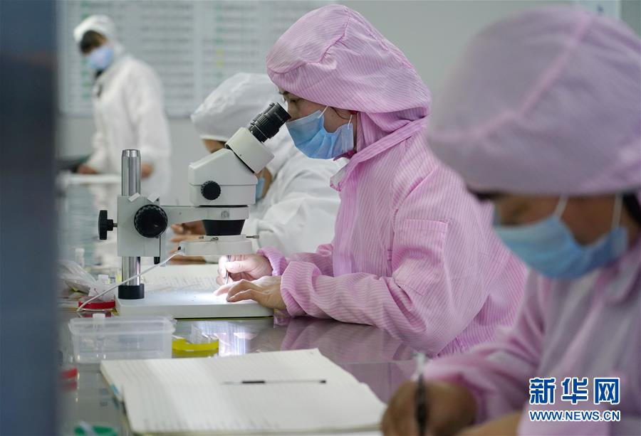 （決戰決勝脫貧攻堅&middot;圖文互動）（2）秦巴山區：戰疫戰貧，兩場仗都要打贏