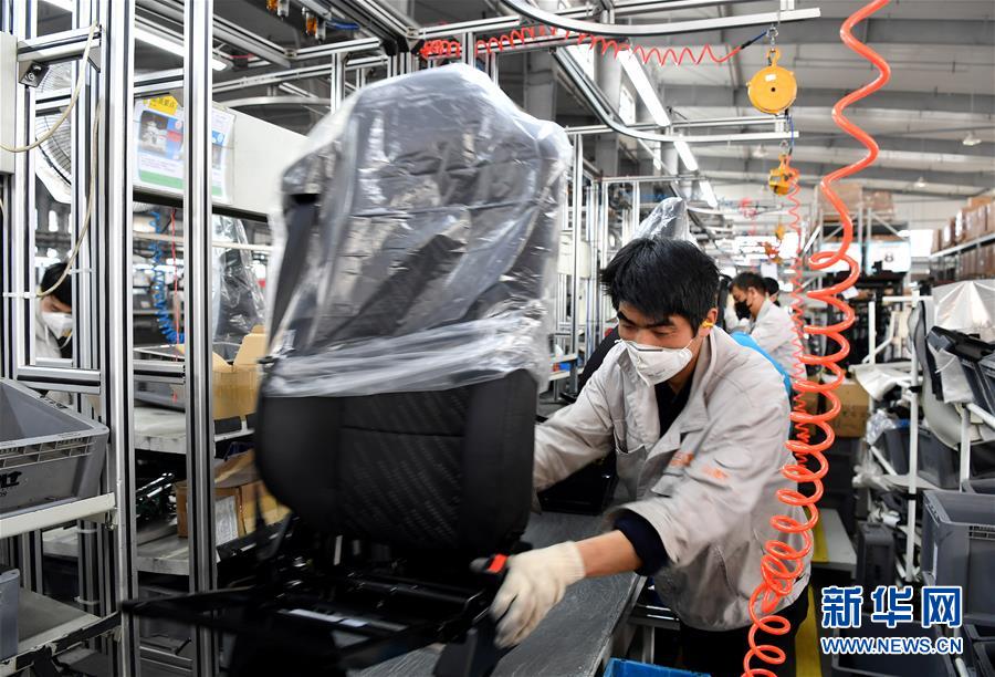 （圖文互動）（7）&ldquo;春天到了，熟悉的生活正在慢慢回來&rdquo;&mdash;&mdash;陜西多地復產復工一線見聞