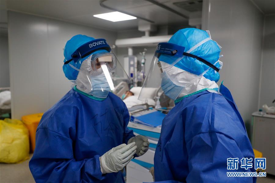 (一線抗疫群英譜·圖文互動)(1)嫻靜少言 不慕榮利——記火神山醫院重癥醫學一科護士長陳靜