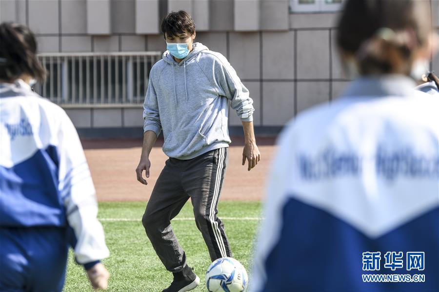 (圖文互動)(1)“早”安同學,“早”安老師!——新疆初高中畢業班復課一周回訪見聞