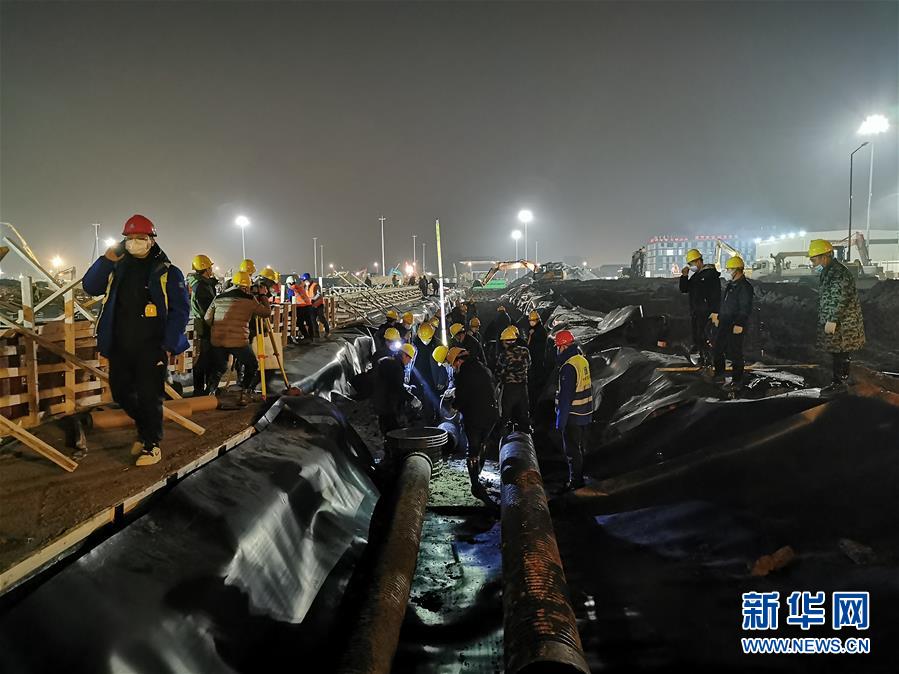 （一線抗疫群英譜&middot;圖文互動）（3）羅文浩：&ldquo;女兒，你的名字里有溫暖，有榮光！&rdquo;