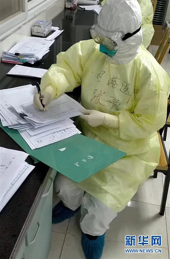 (圖文互動)(5)長大,只是一瞬間的事——天津“90后”護士的武漢戰“疫”記憶