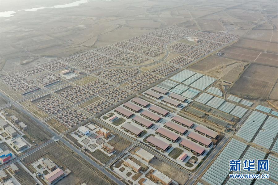 （決戰(zhàn)決勝脫貧攻堅(jiān)&middot;圖文互動）（2）決戰(zhàn)昆侖&mdash;&mdash;新疆聚焦10個(gè)未摘帽縣展開深度貧困攻堅(jiān)戰(zhàn) 