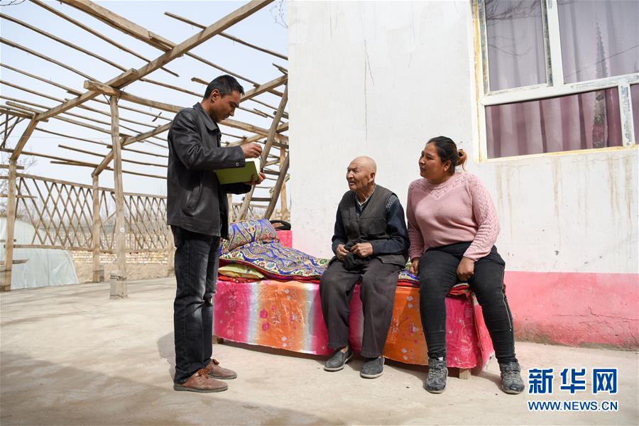 （決戰(zhàn)決勝脫貧攻堅(jiān)&middot;圖文互動）（7）決戰(zhàn)昆侖&mdash;&mdash;新疆聚焦10個(gè)未摘帽縣展開深度貧困攻堅(jiān)戰(zhàn) 