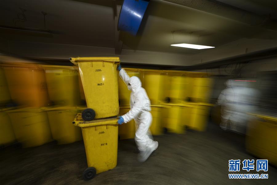 （聚焦疫情防控&middot;圖文互動）（4）&ldquo;隱蔽&rdquo;防線上的阻擊戰&mdash;&mdash;武漢醫療廢物處理從&ldquo;全線告急&rdquo;到&ldquo;日產日清&rdquo; 