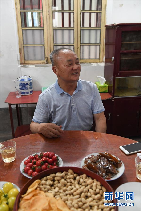 (新華全媒頭條·圖文互動(dòng))(5)歷史坐標(biāo)見(jiàn)證初心使命——寫在江西革命老區(qū)貧困縣全部摘帽之際