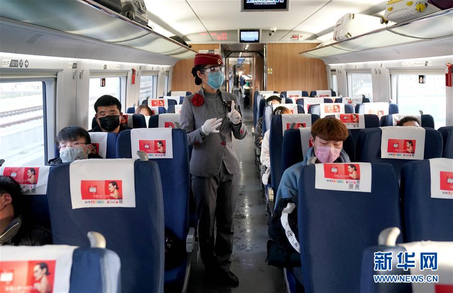 (聚焦疫情防控·圖文互動)(5)團結起來!我們萬眾一心!——中國抗疫人民力量的生動實踐