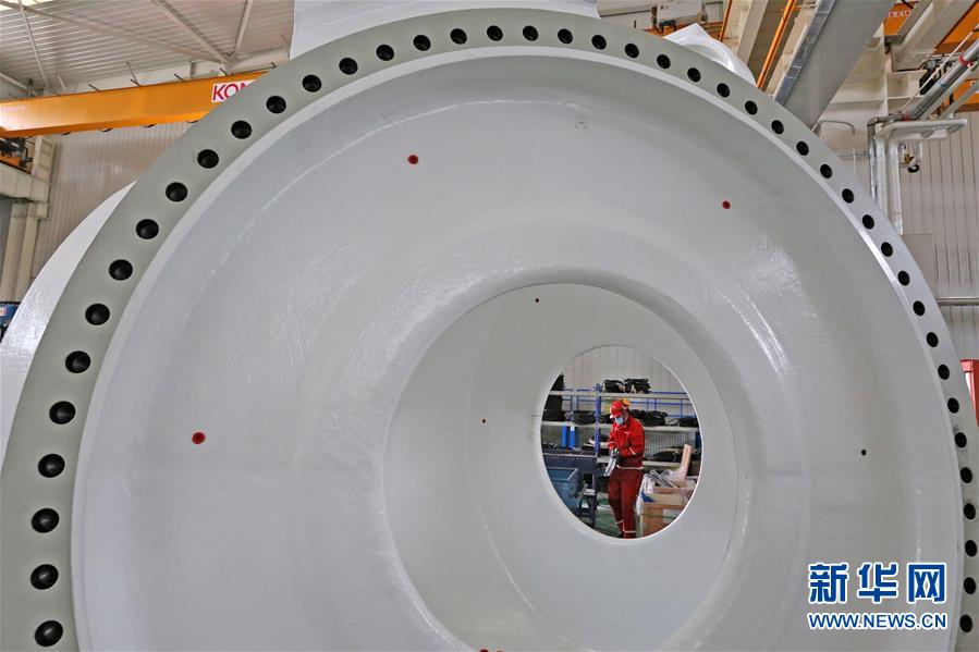 （聚焦復工復產&middot;圖文互動）（1）聆聽復蘇的腳步&mdash;&mdash;新疆企業一線生產見聞