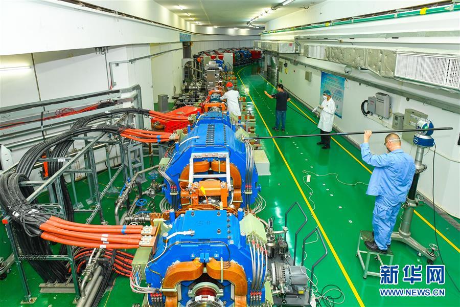 (新華全媒頭條·圖文互動(dòng))(12)新基建,澎湃中國經(jīng)濟(jì)新動(dòng)能