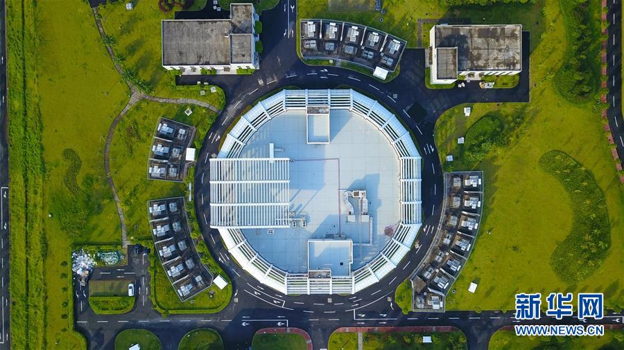 (新華全媒頭條·圖文互動(dòng))(13)新基建,澎湃中國經(jīng)濟(jì)新動(dòng)能