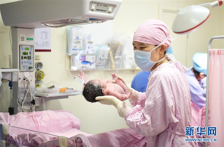 （新華全媒頭條&middot;圖文互動）（5）&ldquo;我看不見你的樣子，但我知道你是誰&rdquo;&mdash;&mdash;寫在國際護士節來臨之際