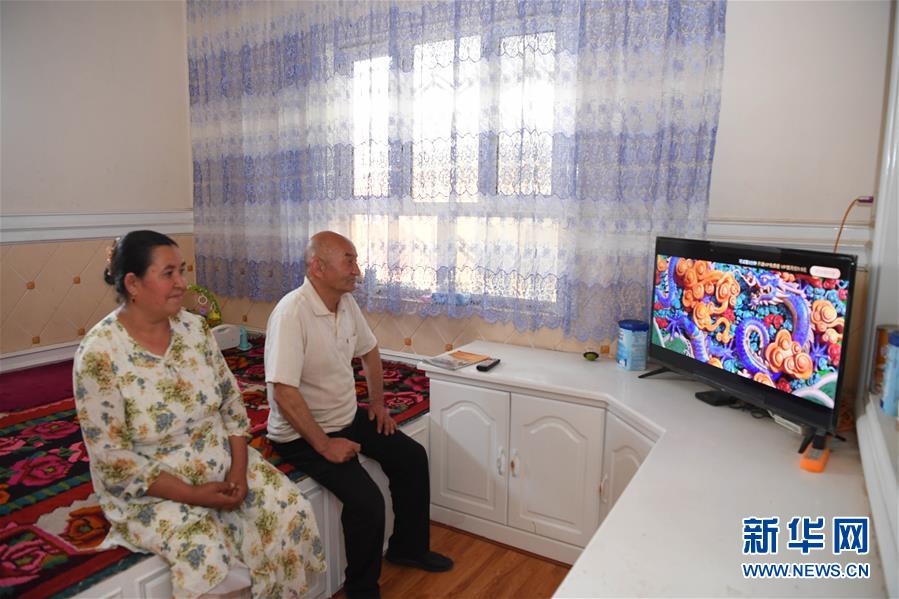 （決戰決勝脫貧攻堅&middot;聚焦三區三州&middot;圖文互動）（1）安居房里的新物件