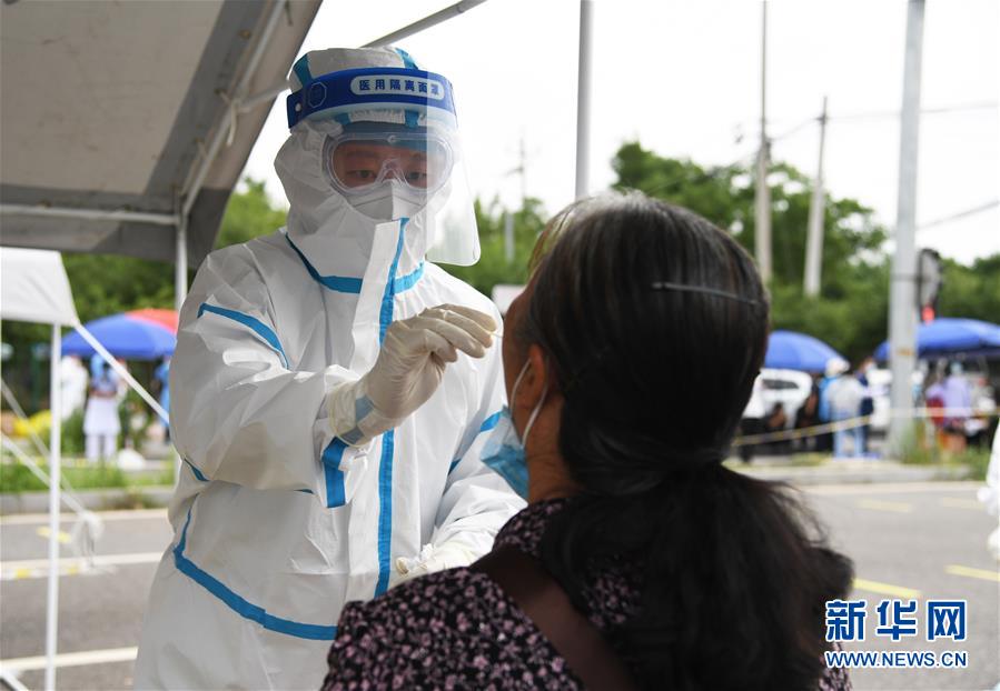 （新華全媒頭條&middot;圖文互動(dòng)）（2）分秒必爭(zhēng) 北京打響疫情防控&ldquo;硬仗&rdquo;