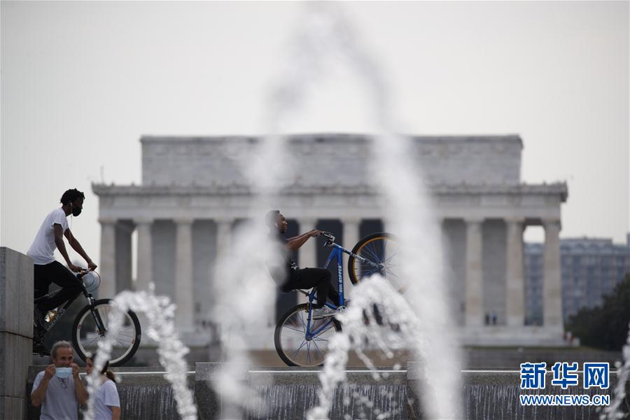 (國際疫情)(5)美國約翰斯·霍普金斯大學:美國累計新冠確診病例2539544例