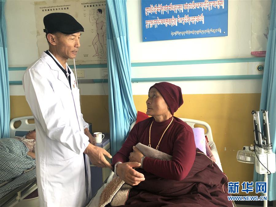 (圖文互動(dòng))(1)綠水青山筑起脫貧致富路——走訪青海藏區(qū)看變化