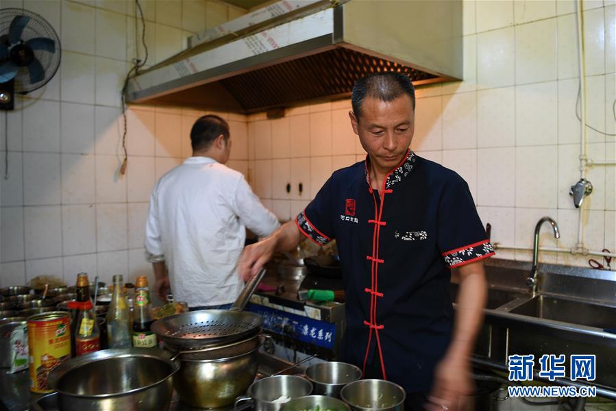 (鄉(xiāng)村振興·圖文互動)(6)河口古鎮(zhèn)涌新意