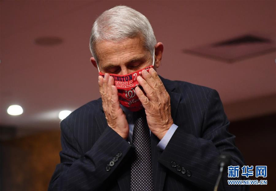 (國際·圖文互動)(10)特稿:穿越寒暑 無問西東——寫在新冠疫情構成“國際關注的突發公共衛生事件”半年之際