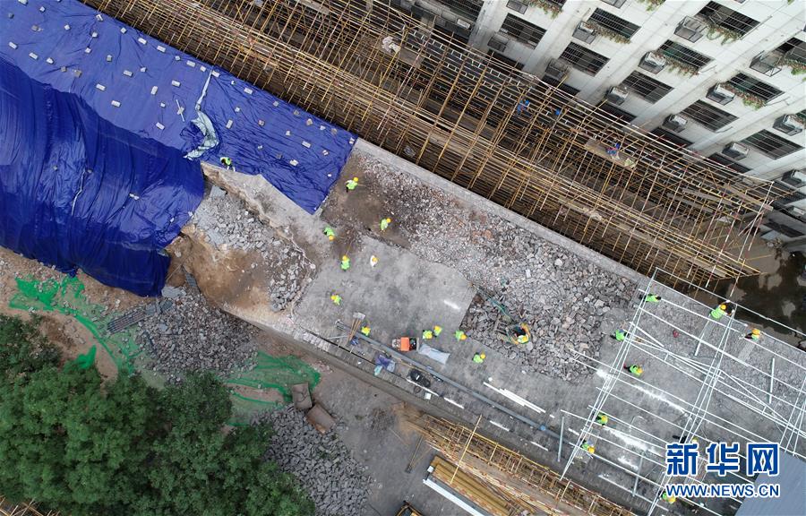 (社會(huì))(3)西安搶險(xiǎn)加固明秦王府城墻坍塌砌體