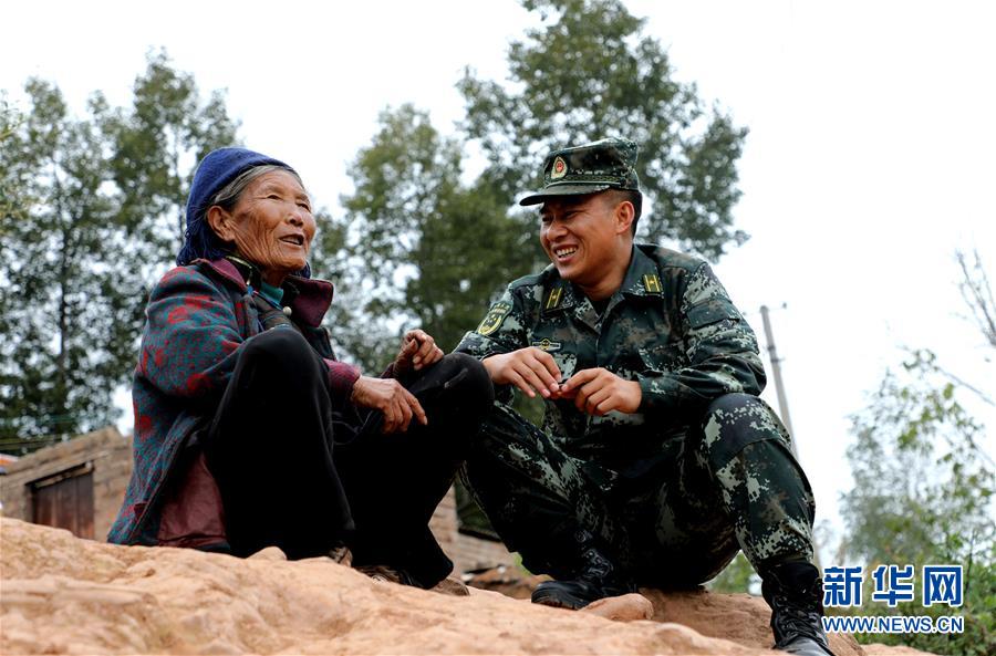 (圖文互動(dòng))(5)大涼山之子——記“最美新時(shí)代革命軍人”布哈