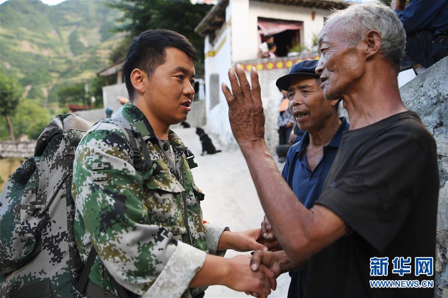 (防汛抗洪·圖文互動)(10)七夕前夜,為莫諾村架起“生命之橋”