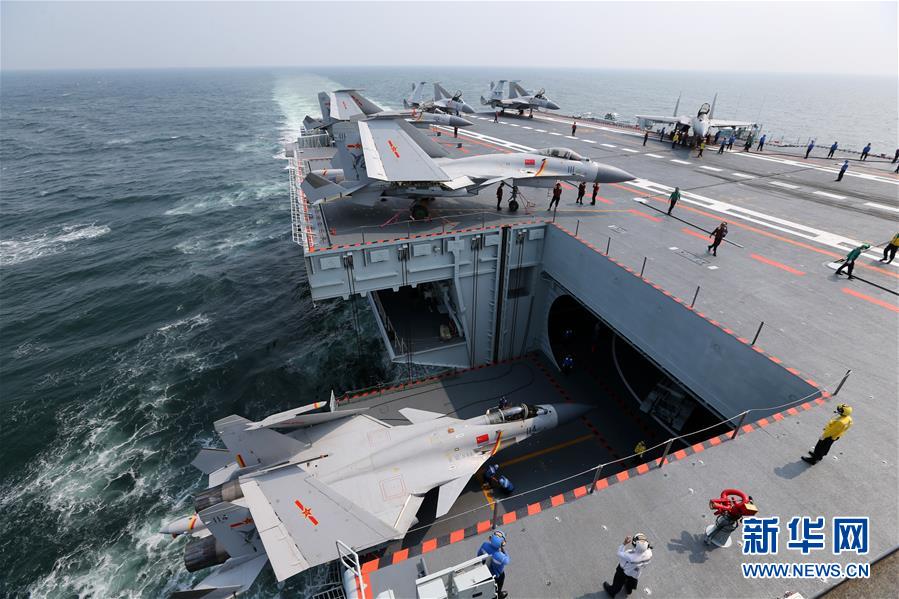 （在習近平強軍思想指引下&middot;我們在戰位報告&middot;圖文互動）（6）奮飛在新時代的海天&mdash;&mdash;海軍某艦載航空兵部隊備戰打仗記事