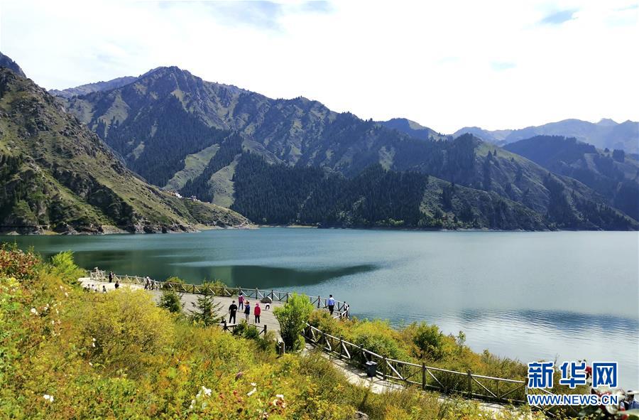 (圖文互動)(4)新疆逐步恢復正常生產生活秩序