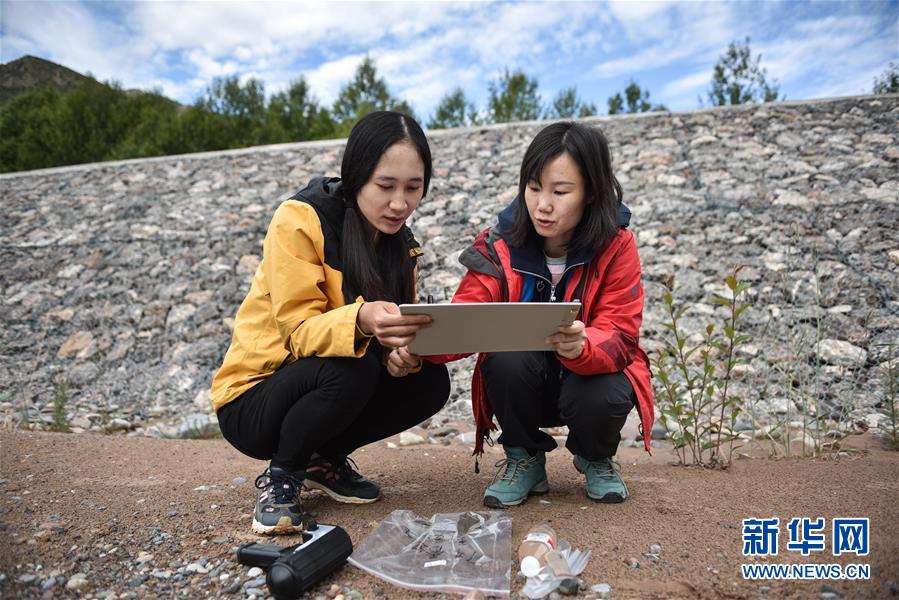 (熱點鮮報·圖文互動)(1)科學也能很浪漫——看“女漢子”如何在青藏高原做科考