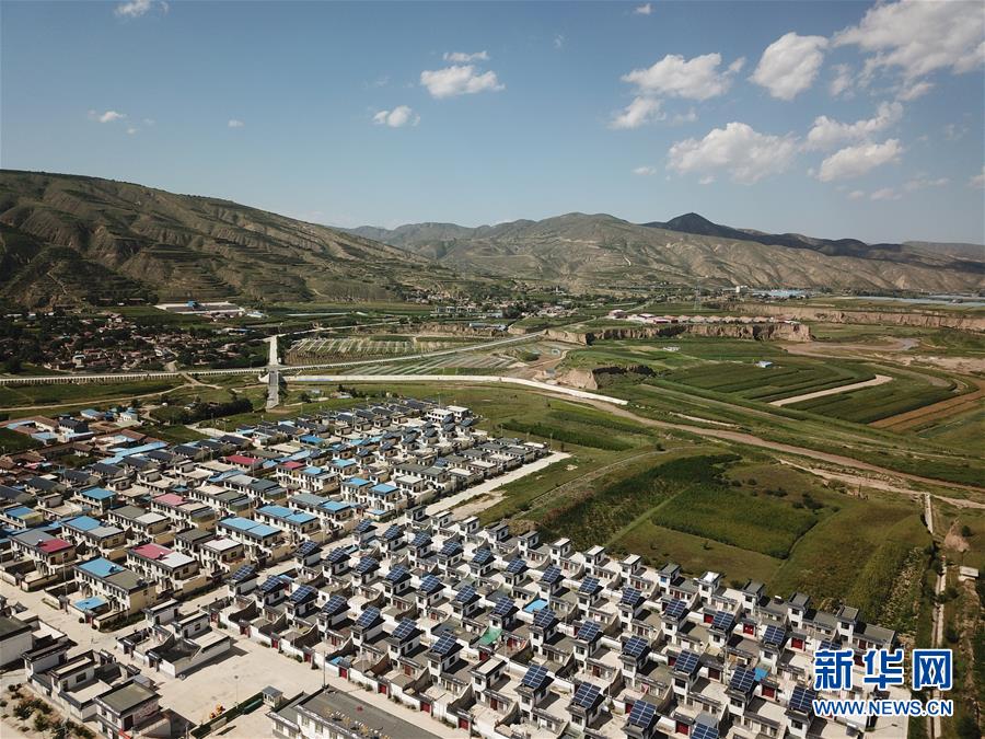 （新華全媒頭條&middot;走向我們的小康生活&middot;圖文互動）（2）&ldquo;苦甲&rdquo;不再，&ldquo;甘味&rdquo;綿長&mdash;&mdash;脫貧攻堅的甘肅味道