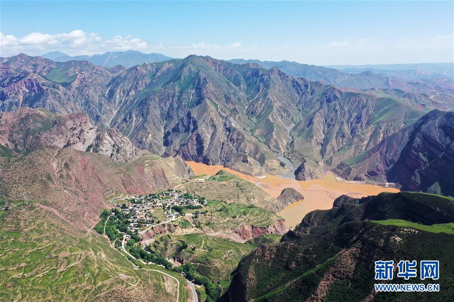 （走向我們的小康生活&middot;決戰決勝脫貧攻堅&middot;圖文互動）（1）甘青交界處的跨越&mdash;&mdash;保安族、撒拉族的脫貧故事