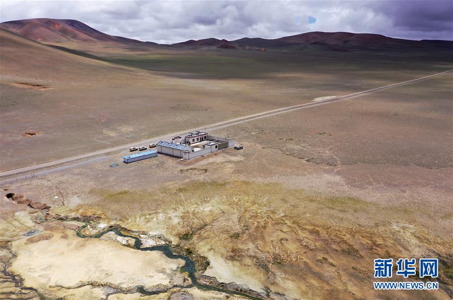 （新華全媒頭條&middot;走向我們的小康生活&middot;決戰(zhàn)決勝脫貧攻堅(jiān)&middot;圖文互動）（3）兩次遷徙&ldquo;搬窮&rdquo;記&mdash;&mdash;海拔最高縣雙湖的&ldquo;戰(zhàn)貧故事&rdquo;