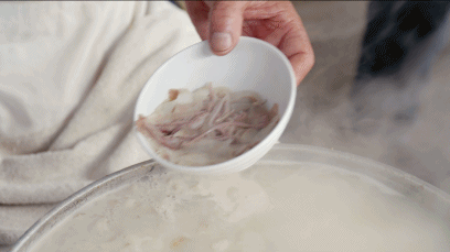 來(lái)源:《早餐中國(guó)》微博。 點(diǎn)擊進(jìn)入下一頁(yè)