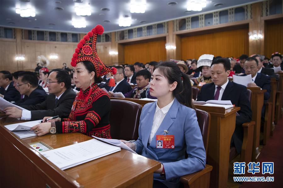 (新華全媒頭條·青春的夢想 青春的奮斗·圖文互動(dòng))(3)二〇二一——二〇三五:照見你我青春路