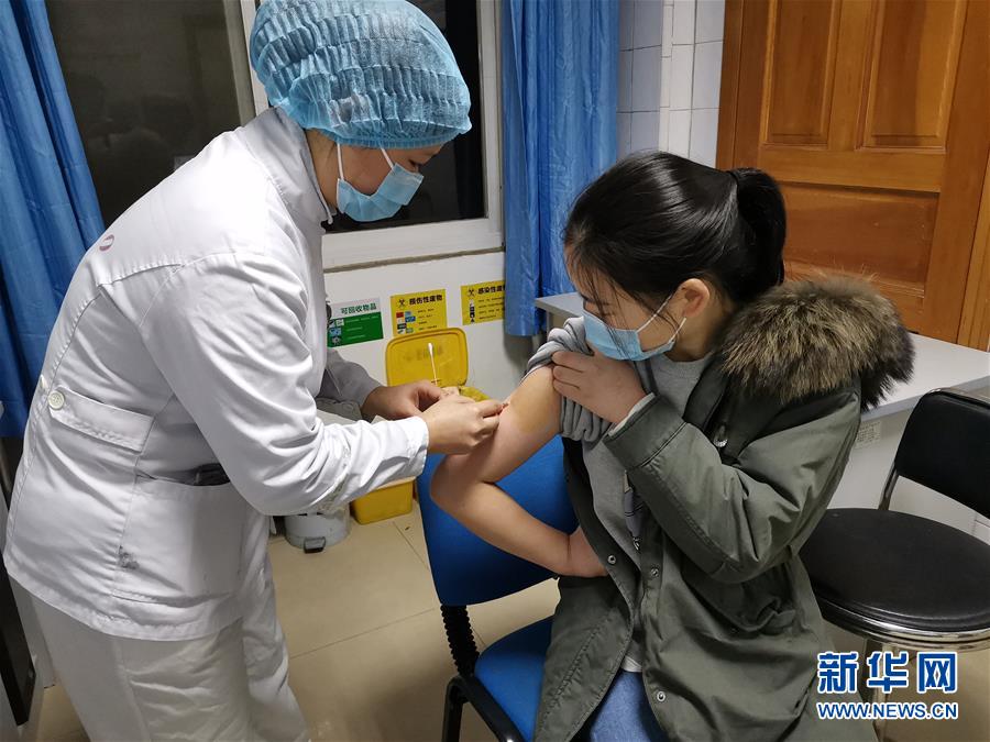 (在習(xí)近平新時代中國特色社會主義思想指引下——新時代新作為新篇章·習(xí)近平總書記關(guān)切事·圖文互動)(3)點(diǎn)亮希望 驅(qū)魔救人——全國醫(yī)護(hù)人員馳援湖北的故事