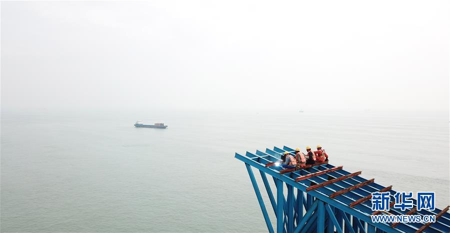 (在習近平新時代中國特色社會主義思想指引下——新時代新作為新篇章·習近平總書記關切事·圖文互動)(2)新機遇、新引擎——重大工程重大項目建設新動向觀察