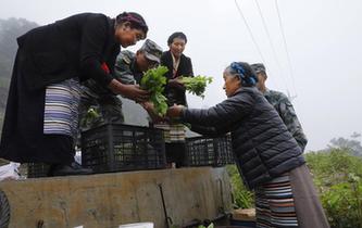 &ldquo;八一&rdquo;禮物，飛向云端哨所