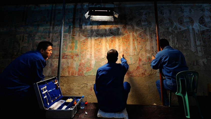 甘肅敦煌:在開放中發展