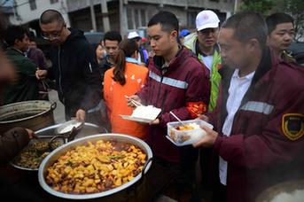 生活，依然在繼續