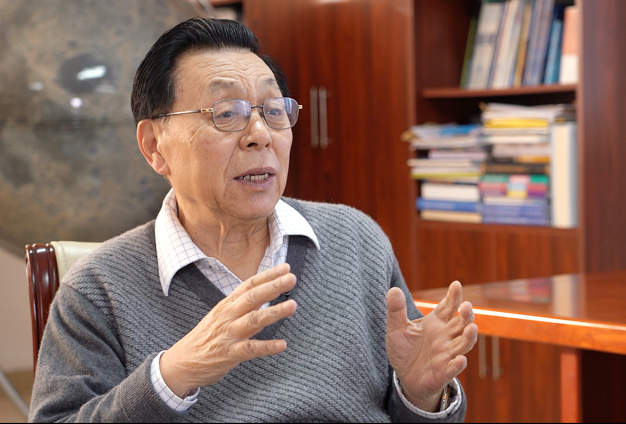 與月球背面建立聯系，而且測控和通信鏈路要暢通