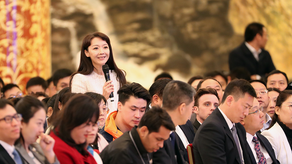 香港鳳凰衛視記者提問