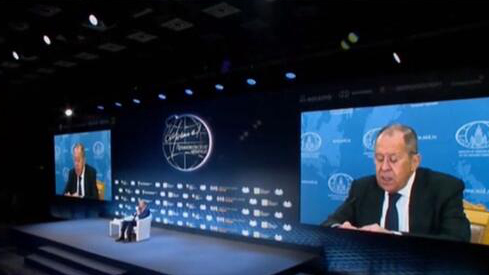 俄羅斯：俄羅斯外長拉夫羅夫表示&mdash;&mdash;俄方對(duì)俄美元首會(huì)晤取得突破不抱幻想