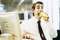 【健康解碼】職場&ldquo;過勞肥&rdquo;，你中招了嗎？