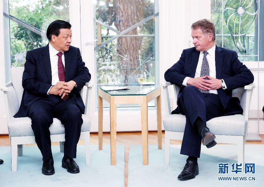 6月12日，中共中央政治局常委、中央書記處書記劉云山在赫爾辛基會見芬蘭總統(tǒng)尼尼斯特。 新華社記者姚大偉攝 