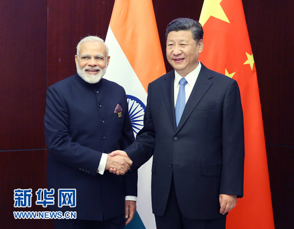 6月9日,國家主席習近平在阿斯塔納會見印度總理莫迪。 新華社記者姚大偉 攝 6月9日,國家主席習近平在阿斯塔納會見印度總理莫迪。 新華社記者姚大偉 攝