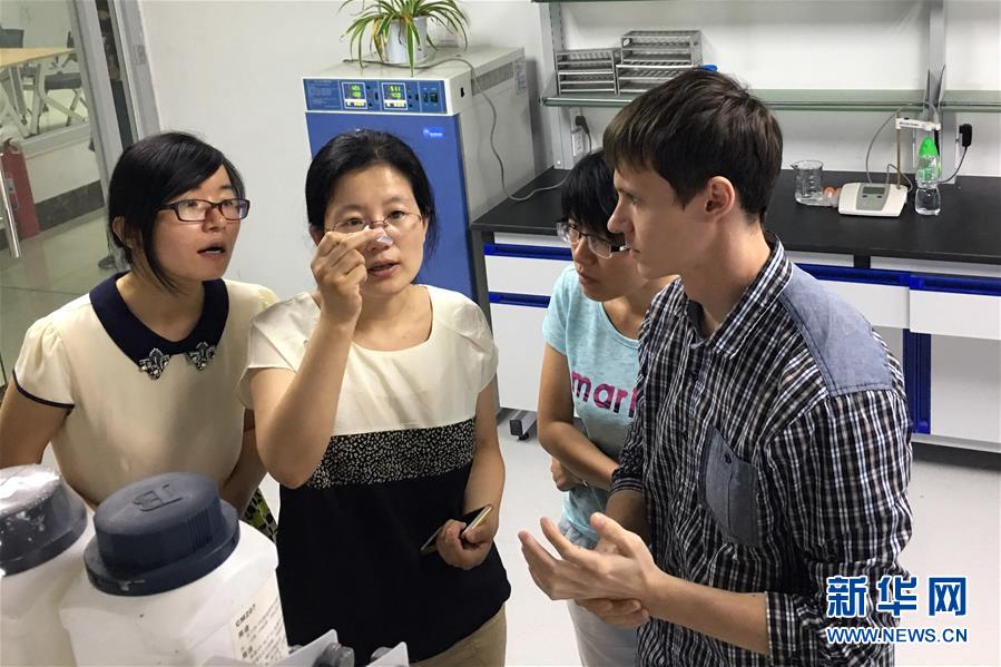 (新華全媒頭條·上合青島峰會(huì)·圖文互動(dòng))(8)遠(yuǎn)航,揚(yáng)起“上海精神”的時(shí)代風(fēng)帆——寫在上海合作組織成員國元首理事會(huì)第十八次會(huì)議即將召開之際