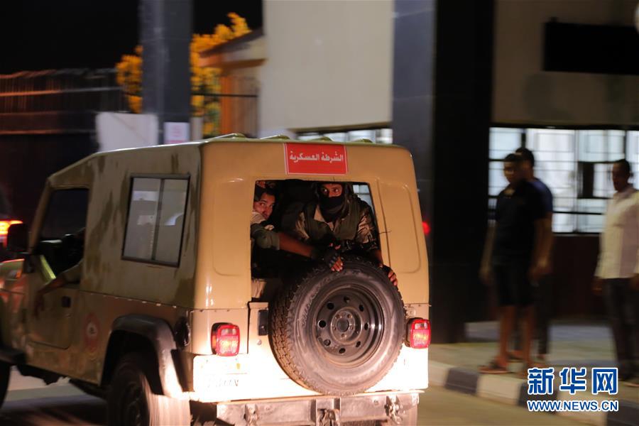 (國際)(1)埃及開羅一石化廠發生爆炸12人受傷