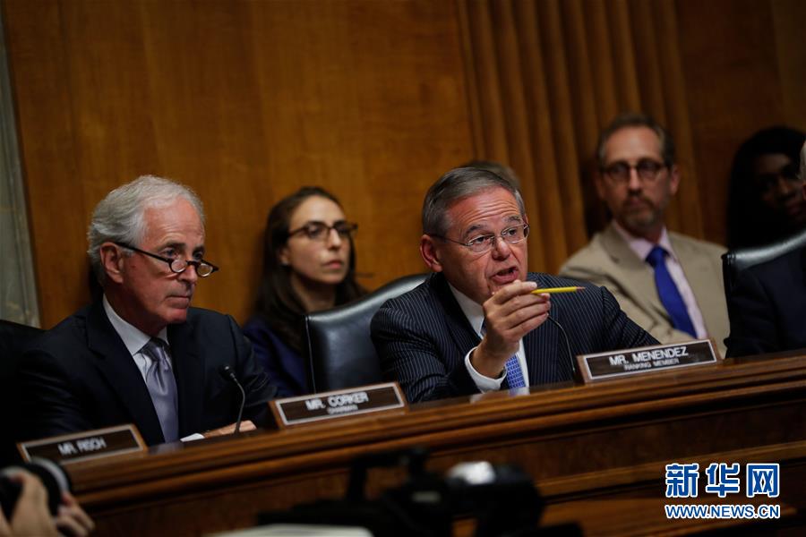 (國(guó)際)(2)美參議院指責(zé)特朗普對(duì)俄言行 蓬佩奧稱將繼續(xù)對(duì)俄制裁