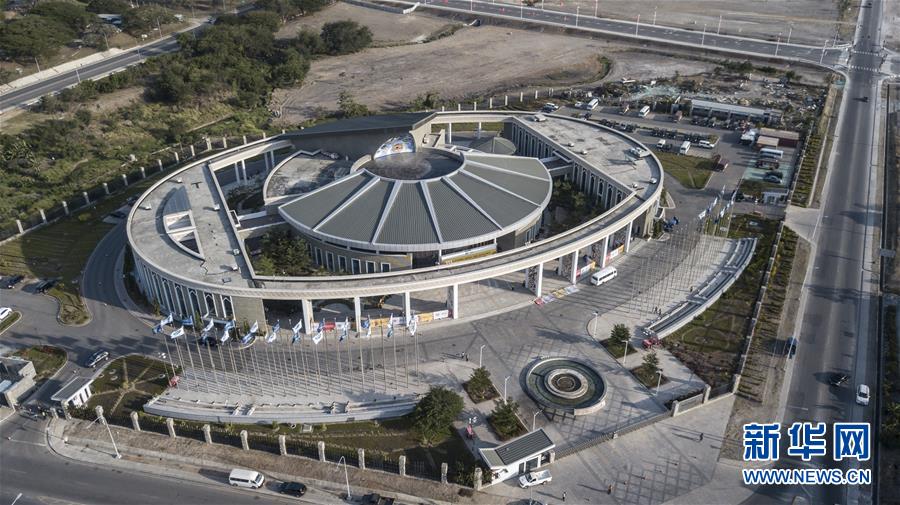 (新華全媒頭條·圖文互動)(3)特稿:深化周邊友好 共促亞太繁榮——寫在習近平主席出席亞太經合組織第二十六次領導人非正式會議,對巴布亞新幾內亞、文萊和菲律賓進行國事訪問并在巴新同建交太平洋島國領導人會晤之際