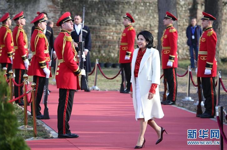 (國際)(6)祖拉比什維利宣誓就任格魯吉亞總統